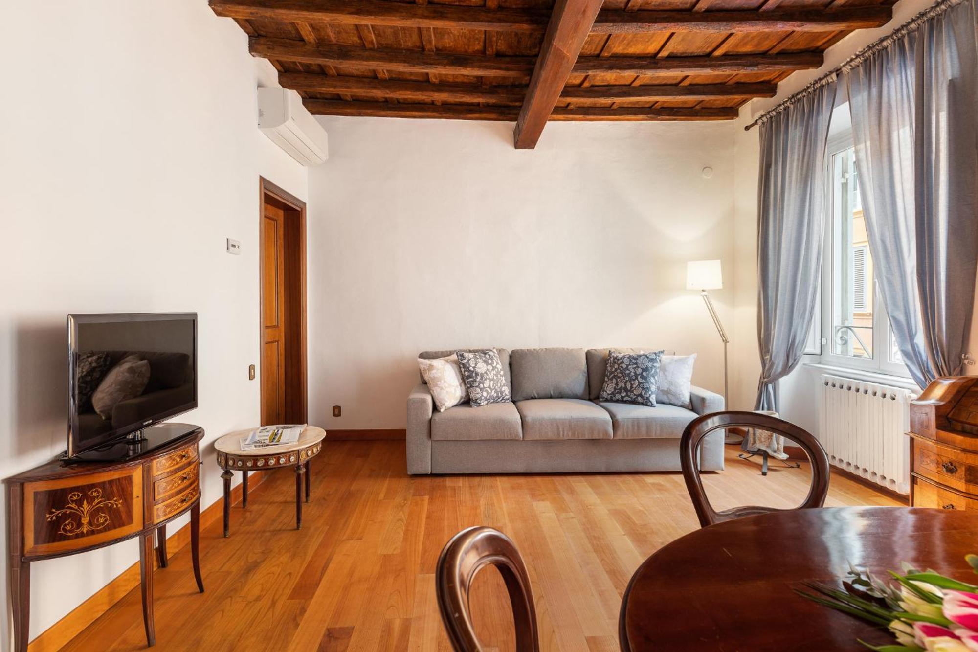 Apartment Monti Charming Amphora